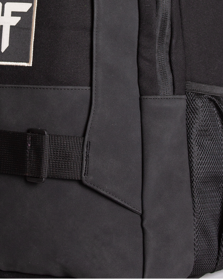 BOARD BACKPACK - BLACK / BLACK