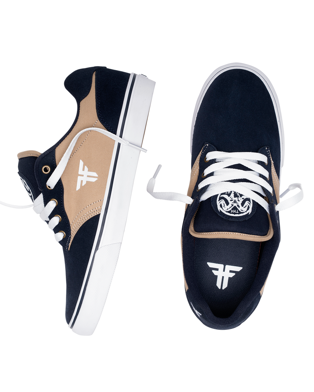 THE GOAT - NAVY / TAN / WHITE