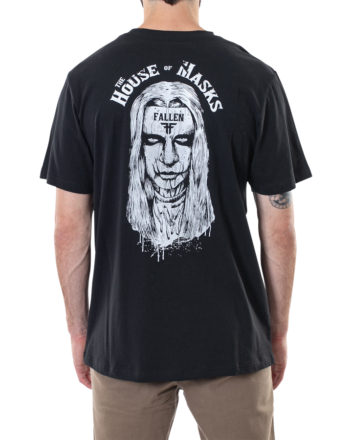 HOUSE OF MASKS TEE - BLACK / WHITE