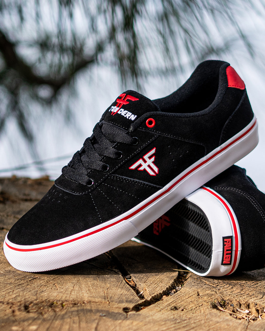 THE DAYTONA - BLACK / RED / WHITE - DALTON DERN