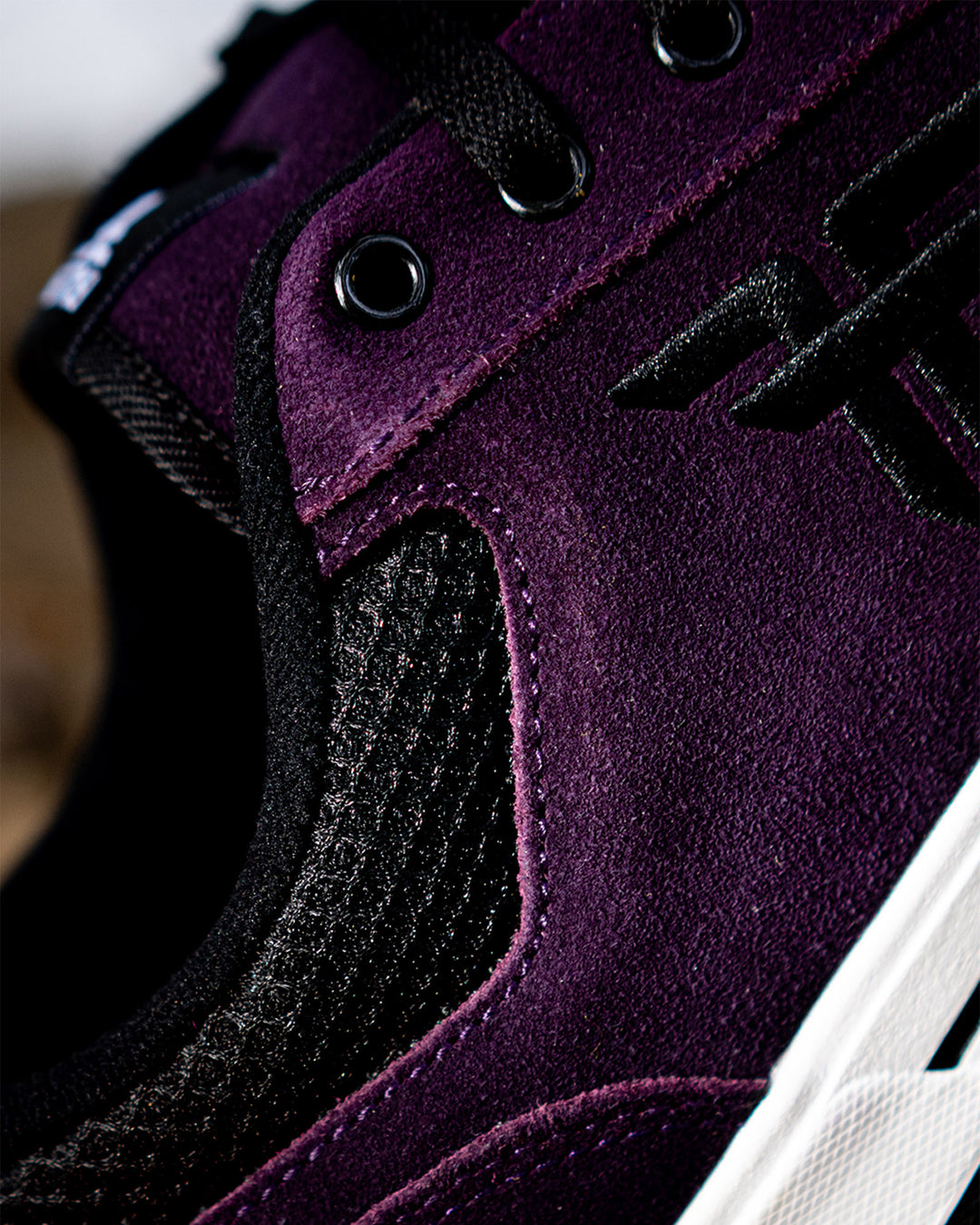 PATRIOT - GRAPE / BLACK